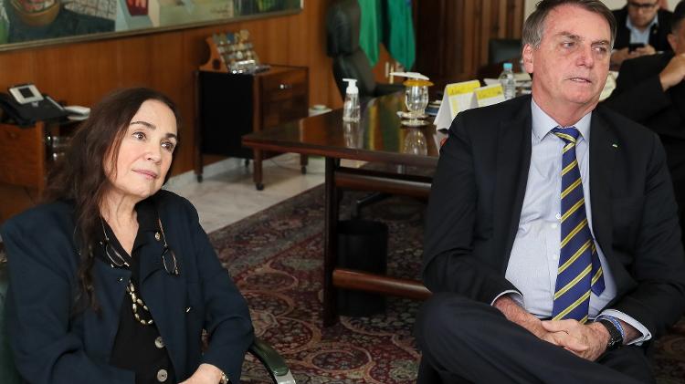 6.mai.2020 - Regina Duarte em reunião com o então presidente Jair Bolsonaro
