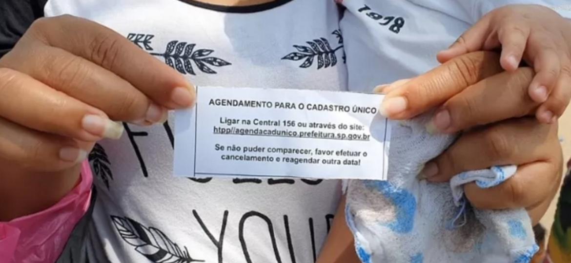 Reportagem mostra o desespero de mães que temem perder Auxílio Brasil - Felipe Souza/BBC Brasil