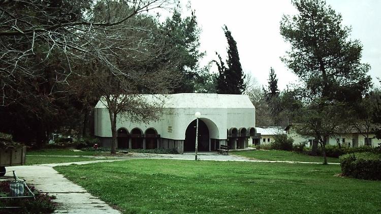 Sinagoga de Bror Hayil