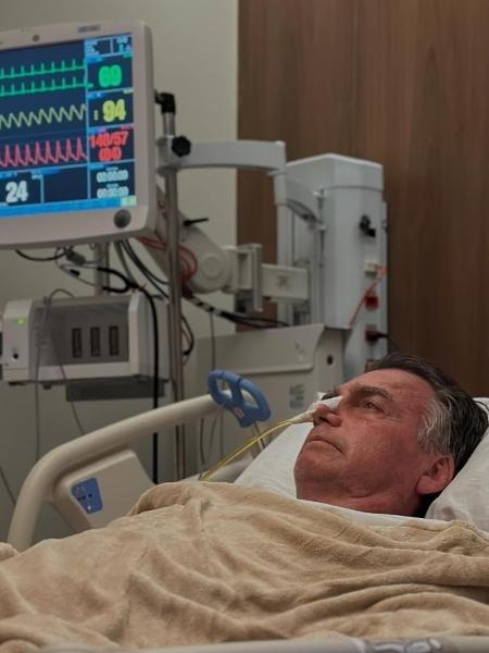 O ex-presidente Jair Bolsonaro na UTI, em Brasília - 15/abril/2025 O ex-presidente Jair Bolsonaro na UTI, em Brasília - 15/abril/2025