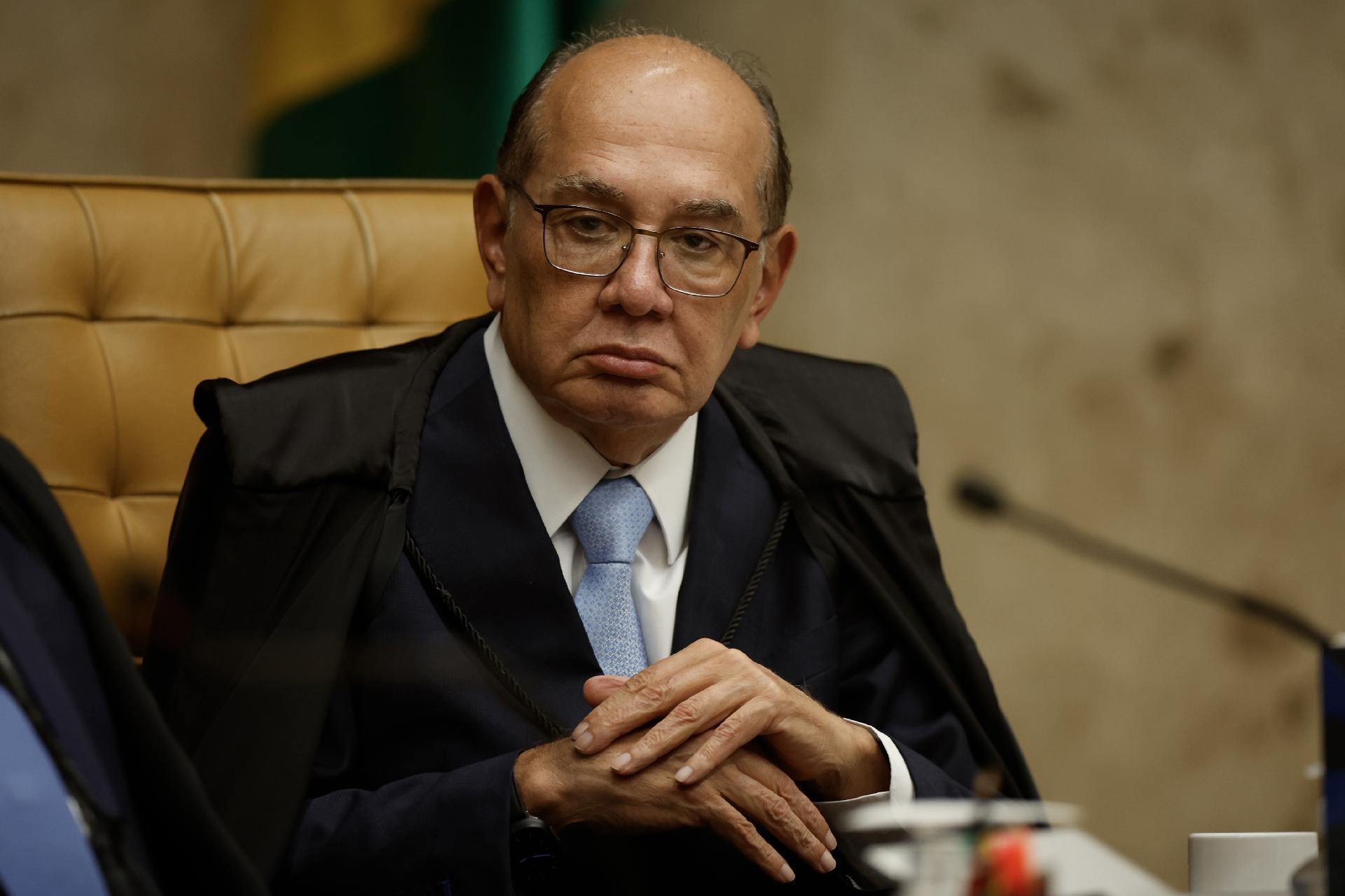 Ministro Gilmar Mendes participa de sessão - undefined