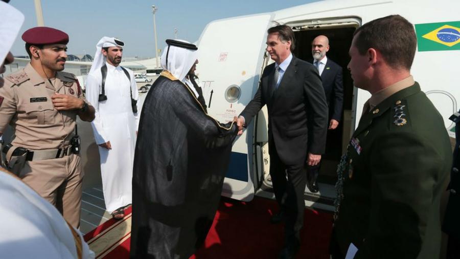 Jair Bolsonaro durante viagem a Doha, no Qatar - Valdenio Vieira/PR