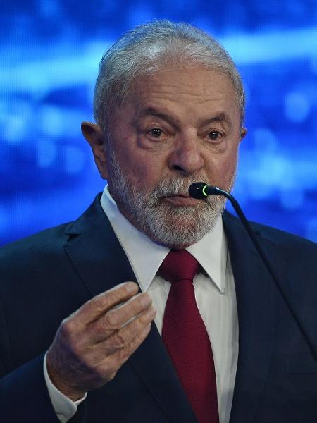 Ex-presidente Lula (PT) durante debate presidencial organizado por UOL, Band, Folha de S.Paulo e TV Cultura - Renato Pizzutto/Band