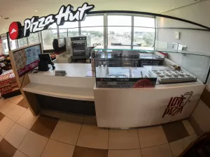 Grupo IMC tem projeto de digitalização para KFC, Frango Assado e Pizza Hut