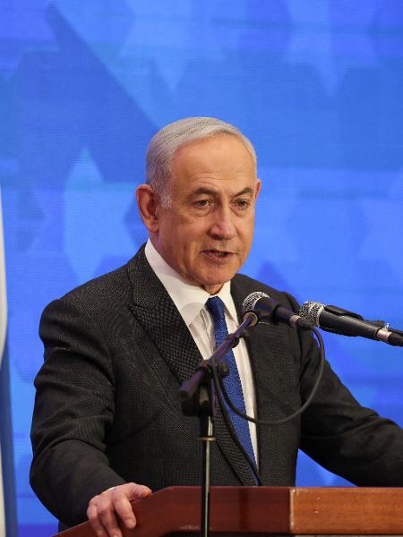 Benjamin Netanyahu, disse que Israel vai "aumentar a pressão política e militar contra o Hamas" para garantir vitória na guerra - Ronen Zvulun / Reuters