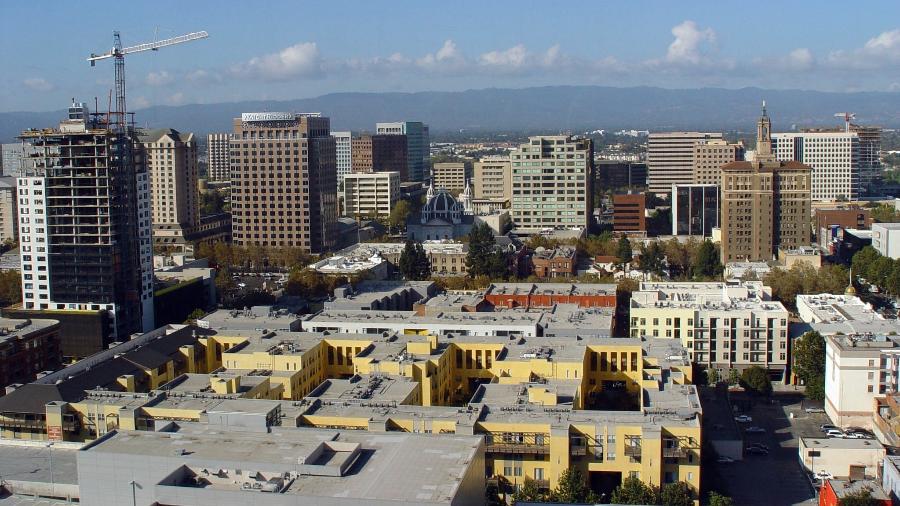 2.out.2007 - Vista de San Jose, no Vale do Silício (Califórnia) - Helene Labriet-Gross/AFP