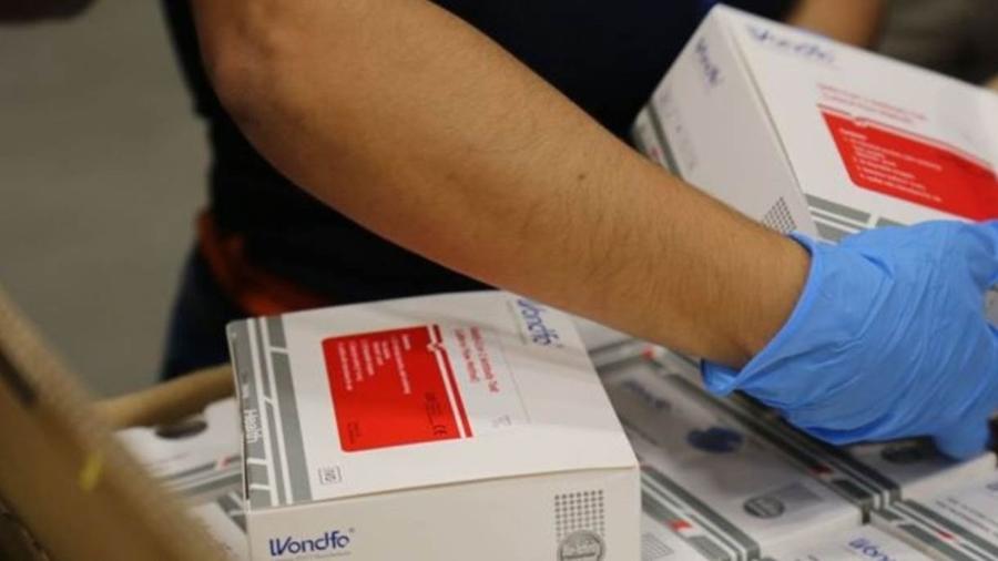 Governo começou a distribuir 500 mil testes rápidos, que detectam anticorpos contra o novo coronavírus - Ministério da Saúde
