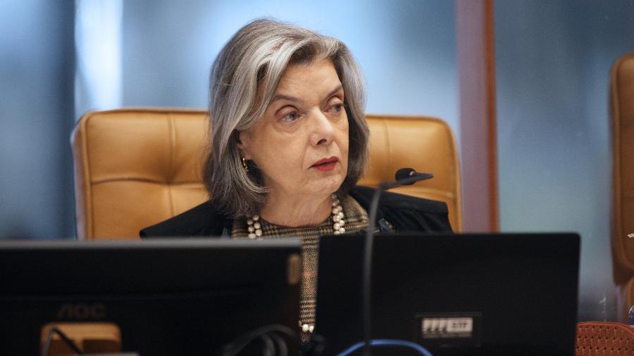 1º.jul.2022 - A ministra Cármen Lúcia durante sessão de encerramento do semestre - Rosinei Coutinho/SCO/STF