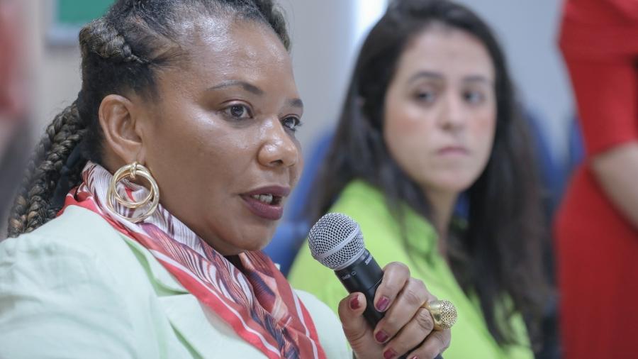8.fev.2023 - A ministra da Cultura, Margareth Menezes, em café da manhã com jornalistas - Filipe Araújo/Divulgação