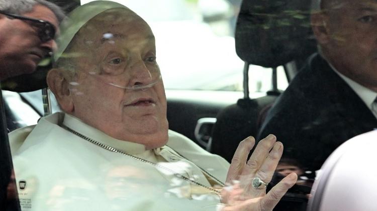 23/03/2025 - Papa deixa hospital Gemelli e retorna para sua residência no Vaticano 23/03/2025 - Papa deixa hospital Gemelli e retorna para sua residência no Vaticano