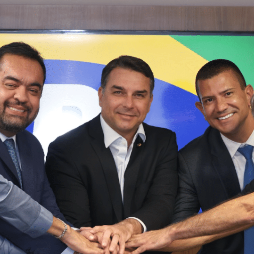 PL monta palanque para Flávio no RJ sem Cláudio Castro