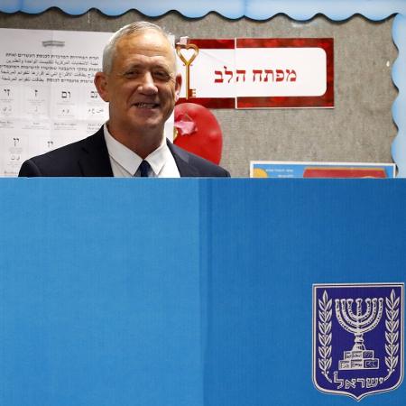 9.abr.2019 - Candidato nas eleições legislativas de Israel, Benny Gantz, um dos líderes da aliança Azul-Branco - Jack Guez/AFP