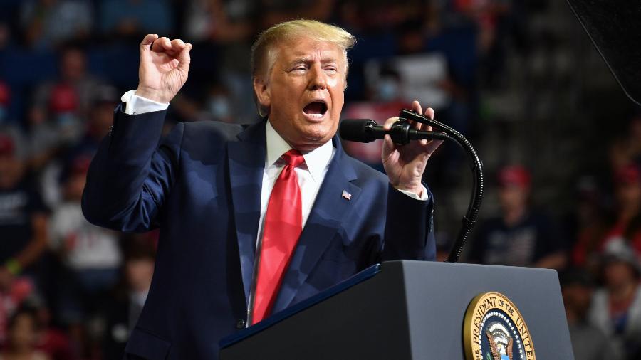 20.jun.2020 - O presidente dos Estados Unidos, Donald Trump, discursa a apoiadores durante comício em Tulsa, Oklahoma - Nicholas Kamm/AFP