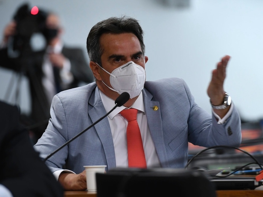 Na CPI da Covid, Bolsonaro engana até mesmo os bolsonaristas