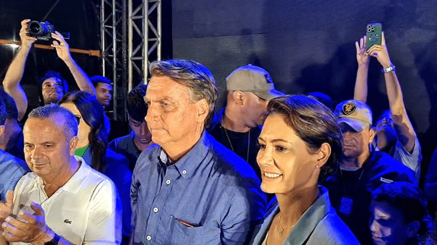 14.set.2022 - O presidente Jair Bolsonaro (PL) e a primeira-dama, Michelle, durante evento em Natal - Reprodução/Facebook/Jair Messias Bolsonaro