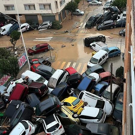 Enchentes na Espanha mataram dezenas na região de Valencia