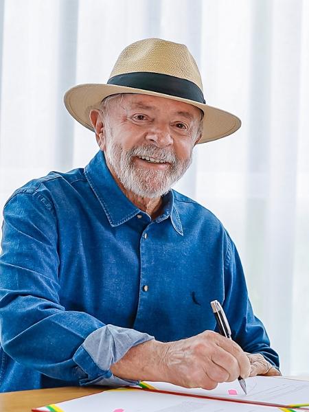 O presidente Luiz Inácio Lula da Silva celebrou política públicas em mensagem de Ano-Novo - Ricardo Stuckert/Palácio do Planalto