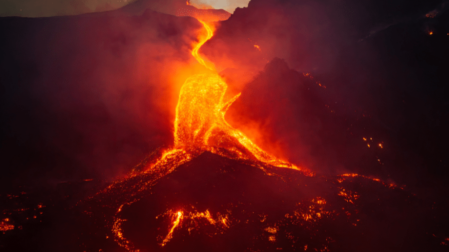 DIVULGAÇÃO / ETNA WALK / AFP