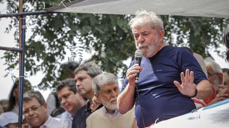 Justiça autoriza que Lula seja libertado e deixe a PF em Curitiba