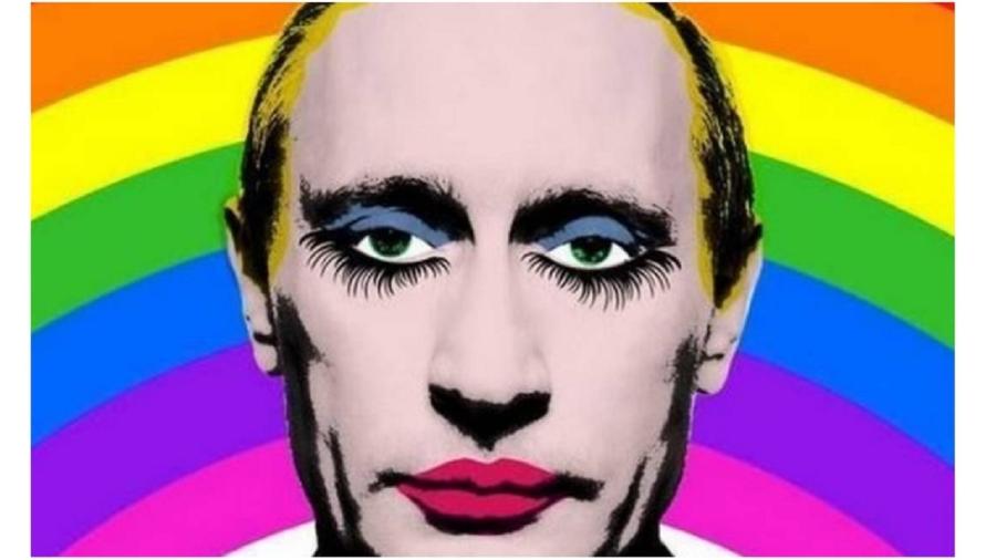 O homofóbico Vladimir Putin caracterizado como drag queen. Essa imagem, creiam, é proibida na Rússia. Quem a divulga pode ser acusado de "extremismo político" - Reprodução