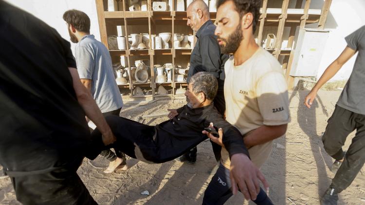 injured - AHMED SAAD/REUTERS - AHMED SAAD/REUTERS