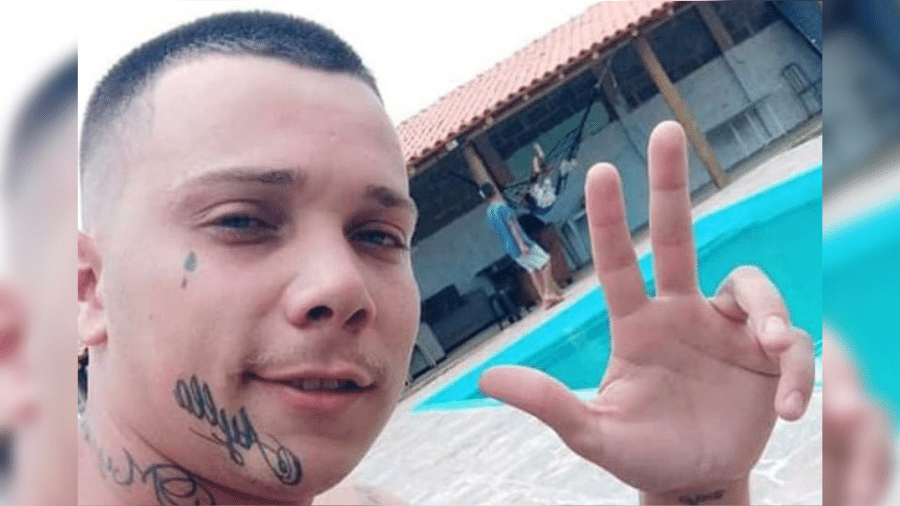 Adrian Juliano Martins Herculano, de 21 anos, confessou ter matado a filha, de 5 anos, e ter ocultado o corpo da criança - Reprodução/Facebook