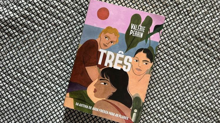 Capa de Três, da escritora Valérie Perrin Capa de Três, da escritora Valérie Perrin
