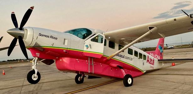 “Avião da Azul ‘Empina’ Perigosamente na Pista: Momentos de Tensão Durante Embarque em Aeroporto de SP!” #ÚltimasNotícias #Portugal “Avião da Azul ‘Empina’ Perigosamente na Pista: Momentos de Tensão Durante Embarque em Aeroporto de SP!” #ÚltimasNotícias #Portugal