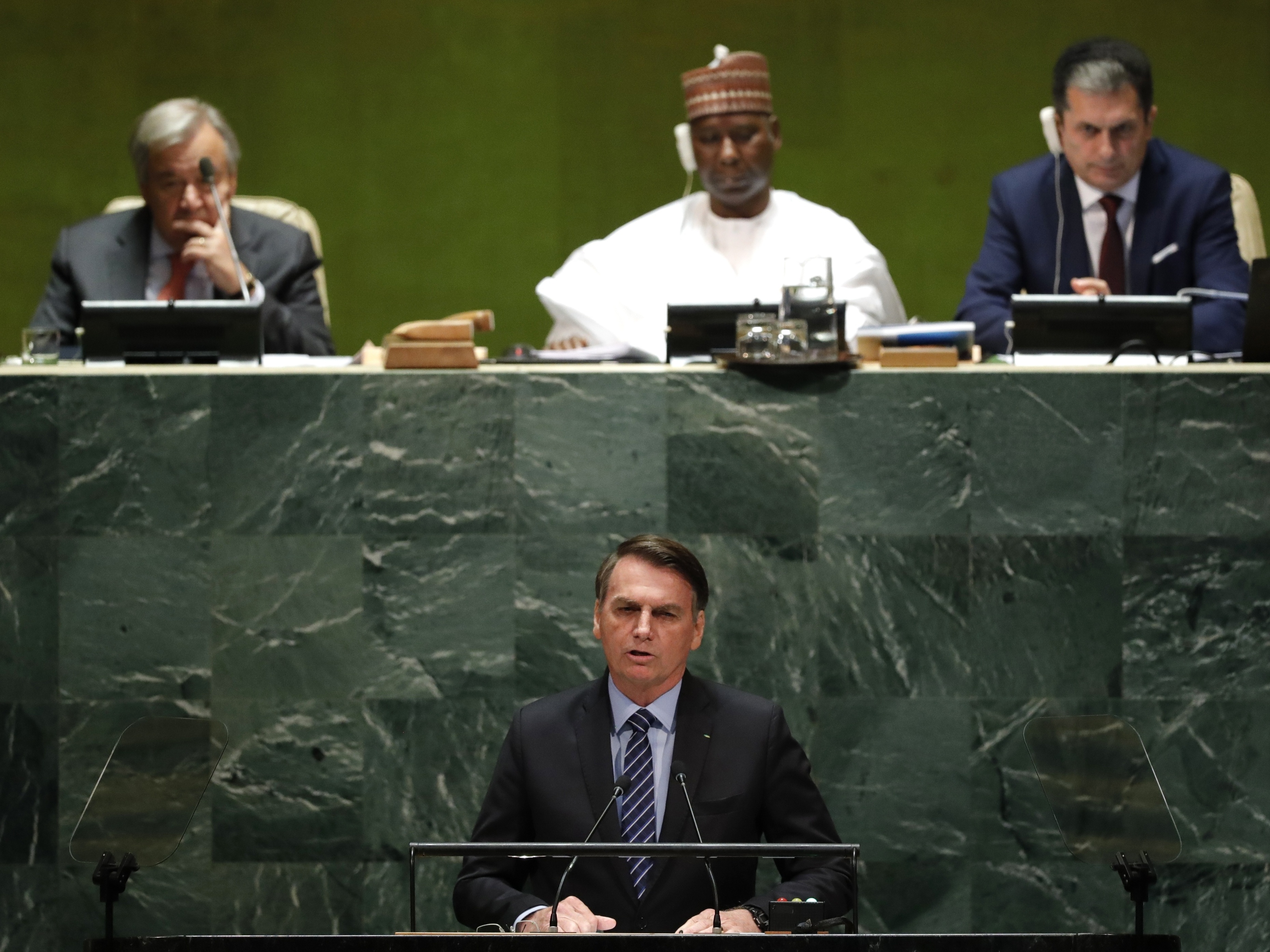 Brasil de Bolsonaro e os seus parceiros ideológicos: o único país do Cone  Sul que se abstem de votar a favor da suspensão da Rússia do Conselho dos  Direitos Humanos da ONU 