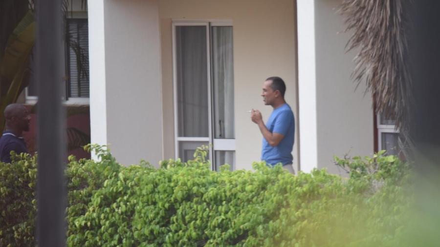 13.abr.2020 - Gilberto Aparecido dos Santos, o Fuminho, ao ser preso em Moçambique - Arquivo pessoal