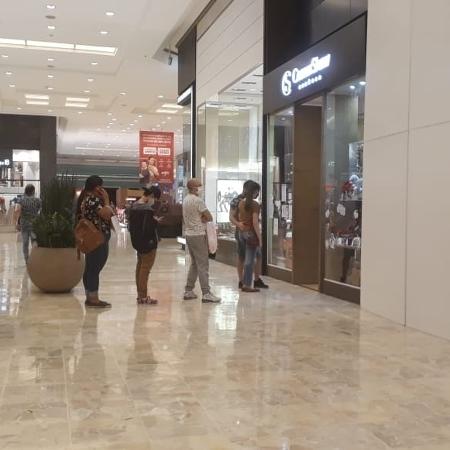 Shopping centers tiveram aumento de 126% no fluxo de clientes em comparação com o mês anterior - Marcelo Oliveira/UOL