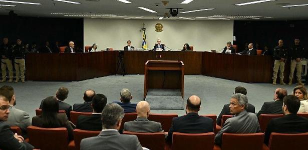 Moraes pede vista e suspende julgamento da desoneração da folha no STF