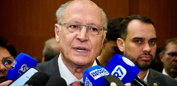 Em reunião, governo cobra distribuidoras por repasse de queda no diesel