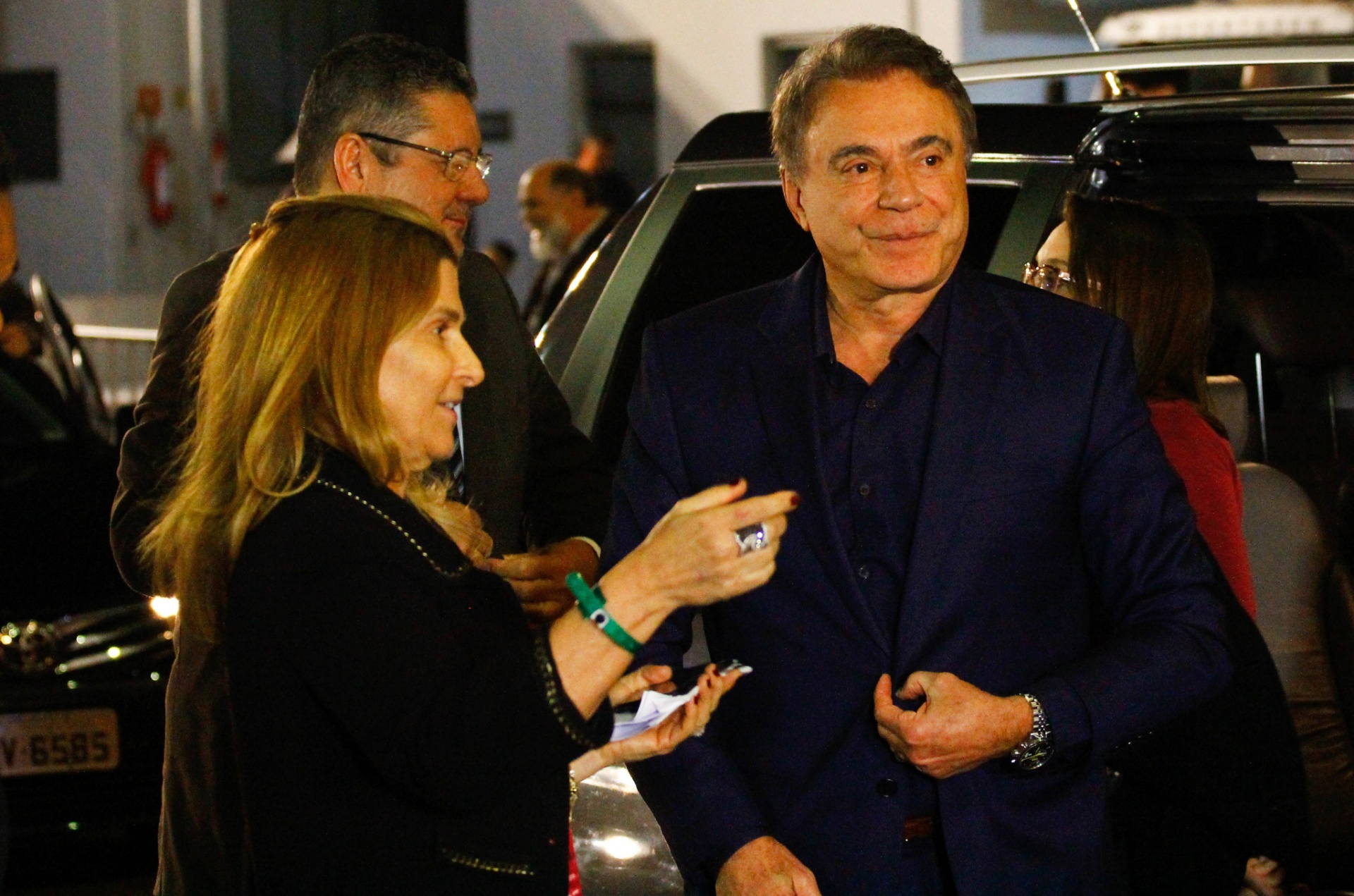 9.ago.2018 - O candidato pelo Podemos, Alvaro Dias, chega a emissora para o debate. Acontece na noite desta quinta-feira (09), o primeiro debate com candidatos à Presidência da República, na Band, TV do grupo Bandeirantes, localizado no Morumbi, zona sul da capital paulista - Aloisio Mauricio/Estadão Conteúdo