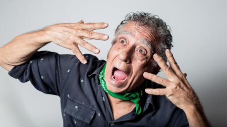 A primeira pergunta que Neville faz a um ator é: "Você está preparado para viver intensamente esse papel?" - Lucas Seixas/UOL - Lucas Seixas/UOL