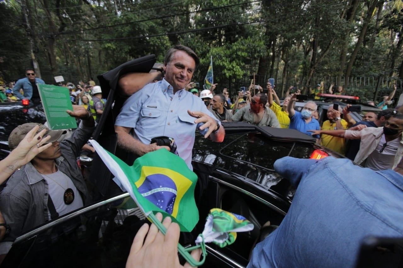 7.set.2021 - O presidente Jair Bolsonaro chega à Avenida Paulista para discursar a apoiadores - Andre Lucas/UOL