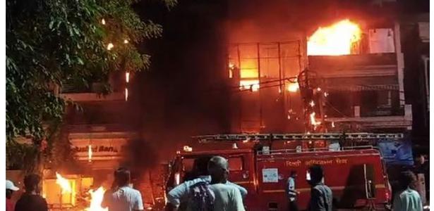 Seis bebês recém-nascidos morrem após incêndio em maternidade na Índia