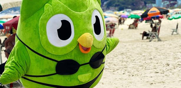 Duolingo vai substituir trabalhadores contratados por sistema de IA