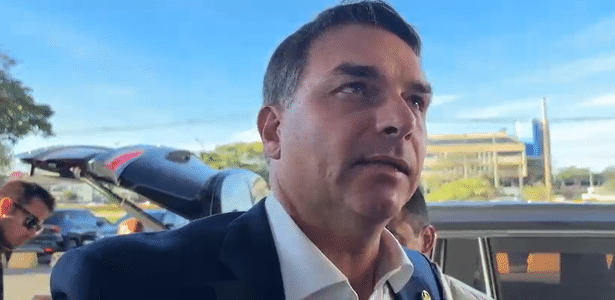 Mercado está respondendo a tensão na pré-campanha de Flávio, diz economista