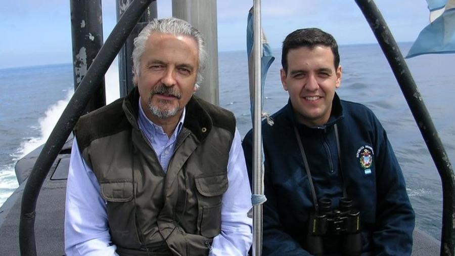 Jorge Bergallo (esq.) e o filho Jorge Ignacio, que atuaram em épocas distintas no submarino argentino ARA San Juan - Acervo Pessoal