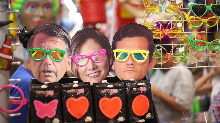 Máscaras de Bolsonaro, da primeira-dama, Michelle, e do ministro da Justiça, Sérgio Moro, estão entre as mais procuradas - Renato S. Cerqueira/Futura Press/ Estadão Conteúdo