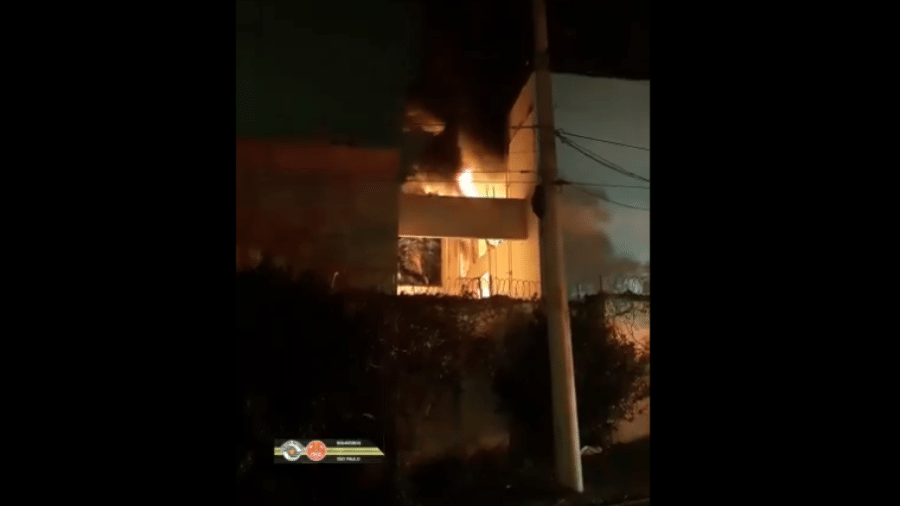 Incêndio em subestação de energia deixa moradores da capital paulista sem luz - Corpo de Bombeiros de São Paulo