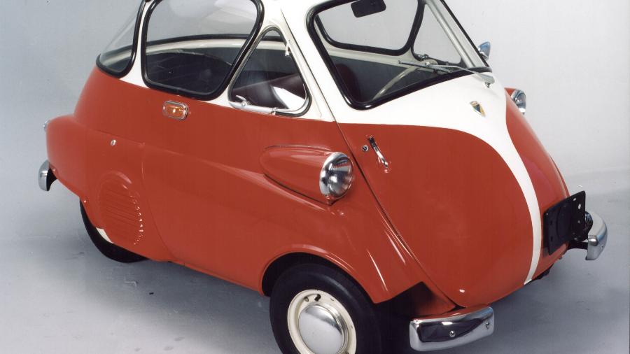 Lançado em setembro de 1956, Romi-Isetta é considerado 1º carro feito no Brasil e também o menor com produção nacional - Divulgação