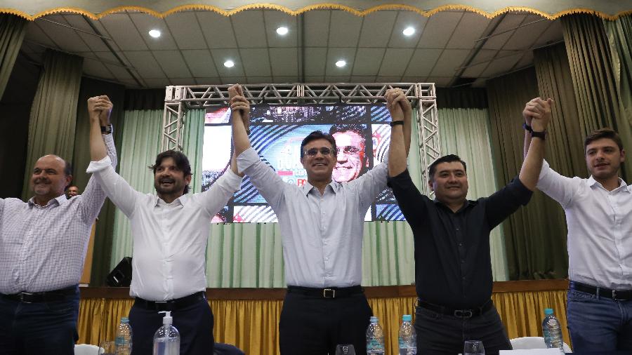 O governador de So Paulo, Rodrigo Garcia (PSDB), pr-candidato  reeleio, recebe apoio de dissidentes do PL em evento em Suzano (SP) - Divulgao