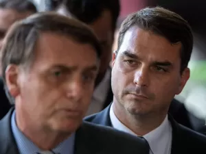 Pesquisa mostra Flávio Bolsonaro como principal rival de Lula em Alagoas 