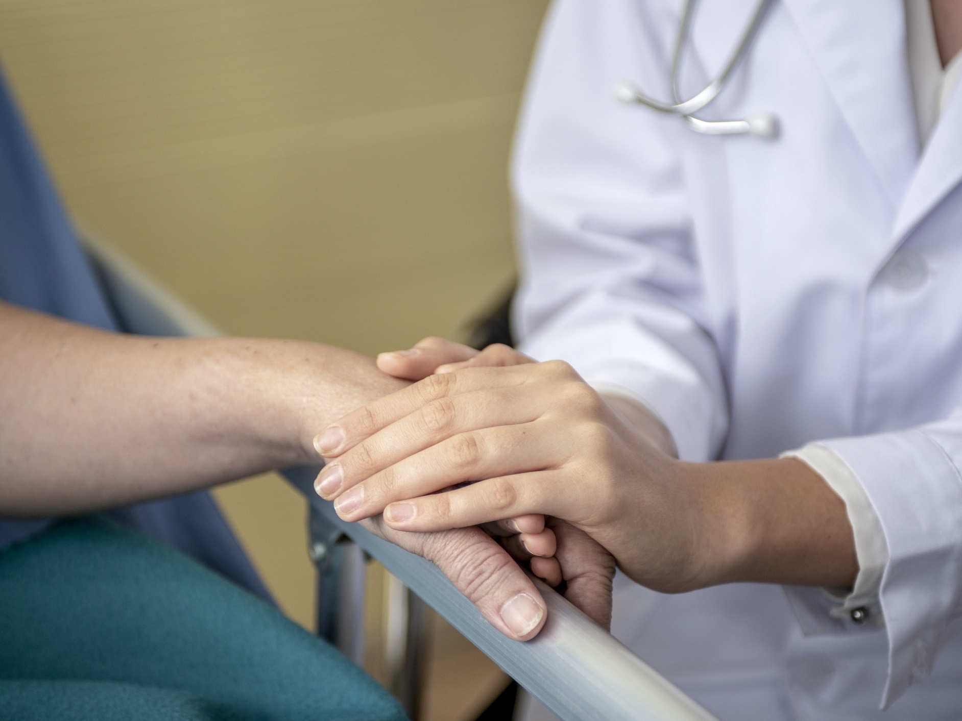 Covid-19: Clamor por cloroquina pressiona médicos e abre discussão ética