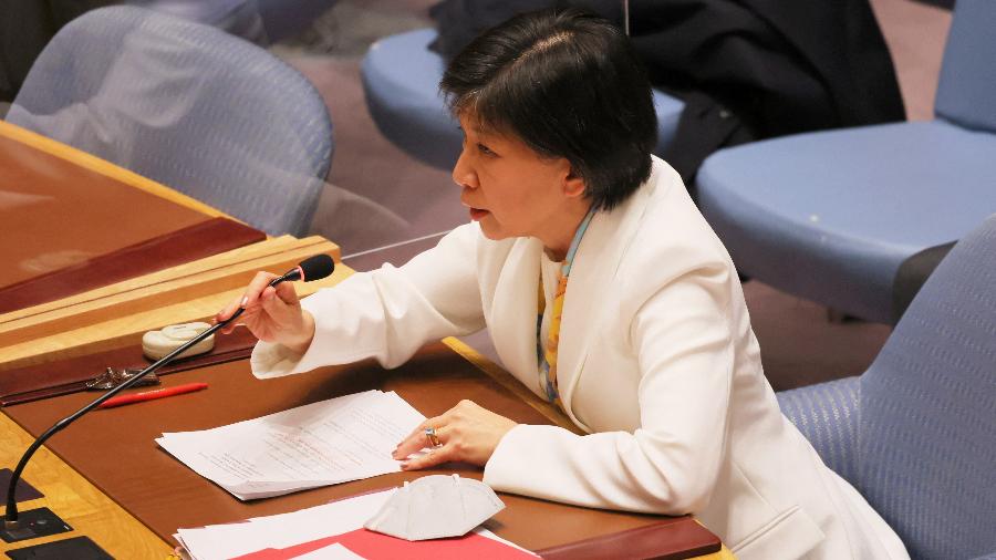 Izumi Nakamitsu, Subsecretário-Geral das Nações Unidas para Assuntos de Desarmamento, fala durante a reunião do Conselho de Segurança da ONU para discutir o conflito russo e ucraniano na sede das Nações Unidas em 11 de março de 2022 em Nova York - Michael M. Santiago/Getty Images via AFP