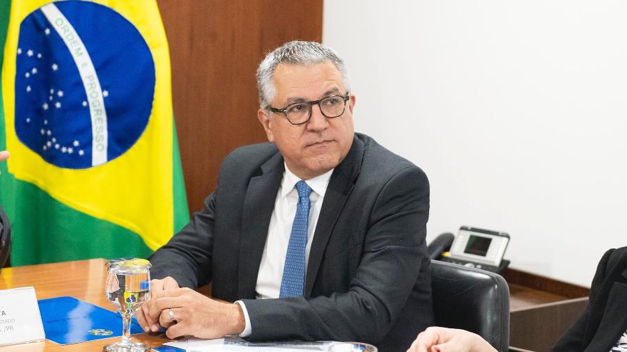 O ministro Alexandre Padilha (Relações Institucionais) em reunião no Palácio do Planalto