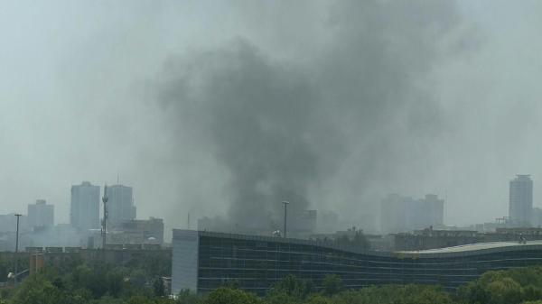 23.jun.2025 - Fumaça sobe em Teerã após ataques israelenses