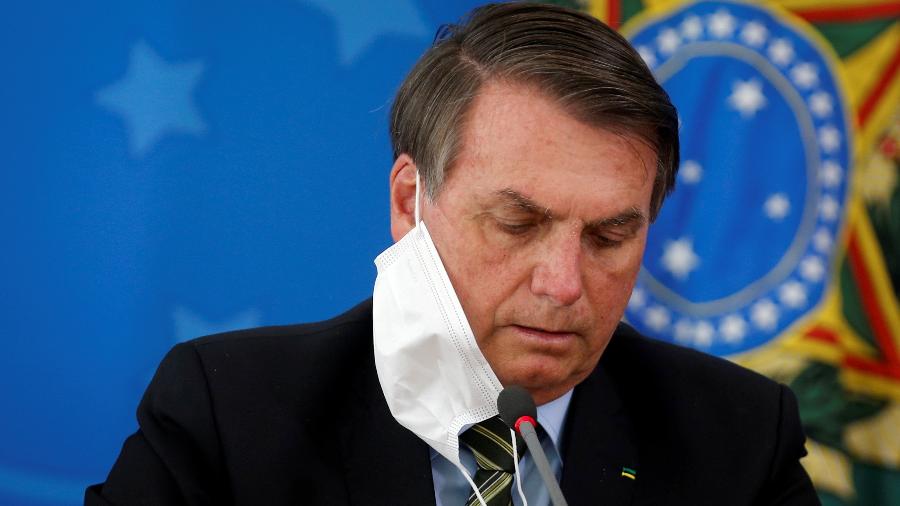 Presidente Jair Bolsonaro, diagnosticado com covid-19, cumprirá seus compromissos de hoje através de vídeochamadas - 